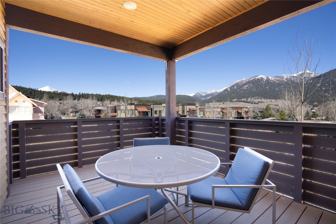 45 Degrees North Condos - Residential