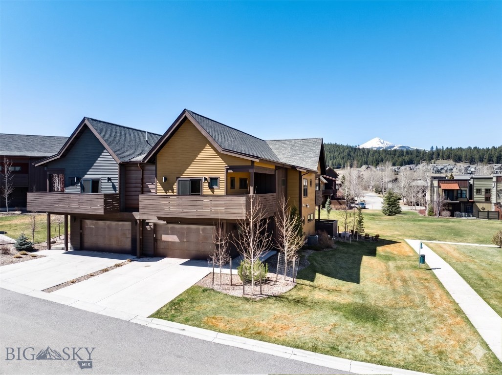 45 Degrees North Condos - Residential