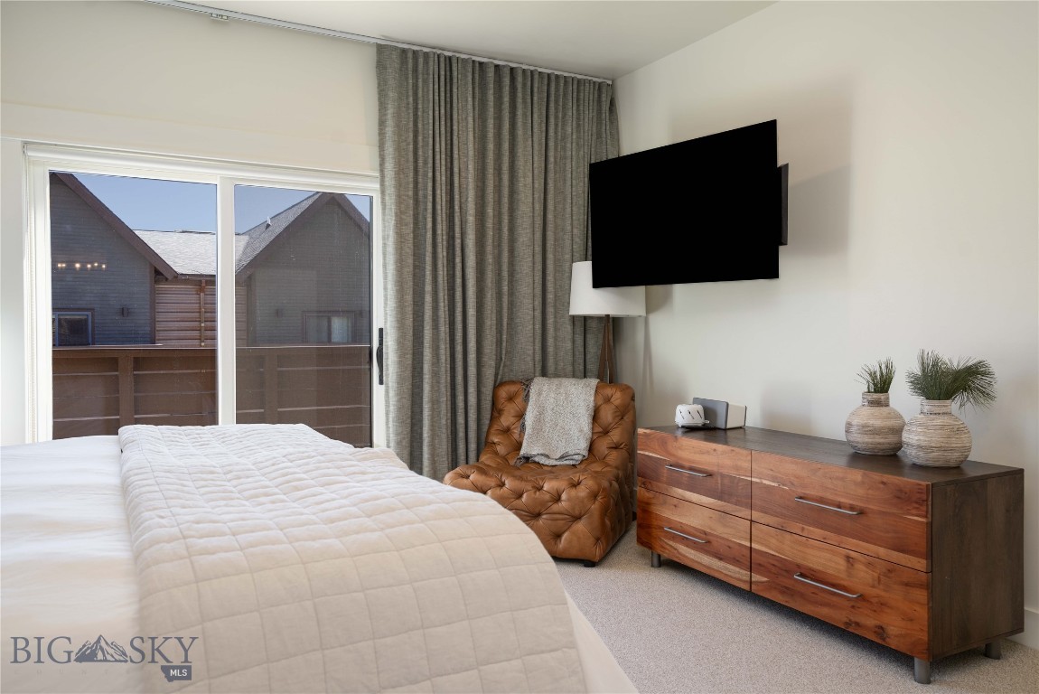 45 Degrees North Condos - Residential