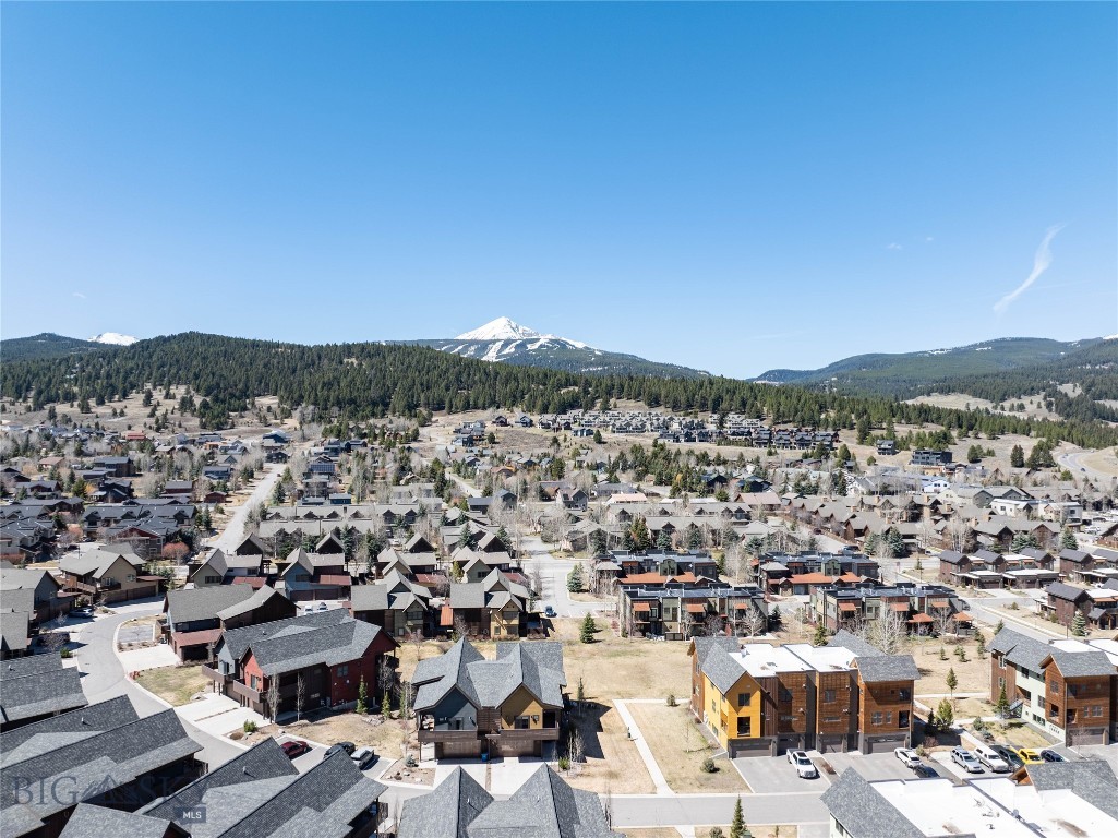 45 Degrees North Condos - Residential