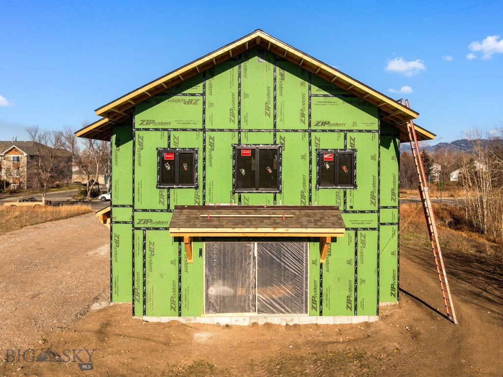 Parkway Plaza - Commercial Lease