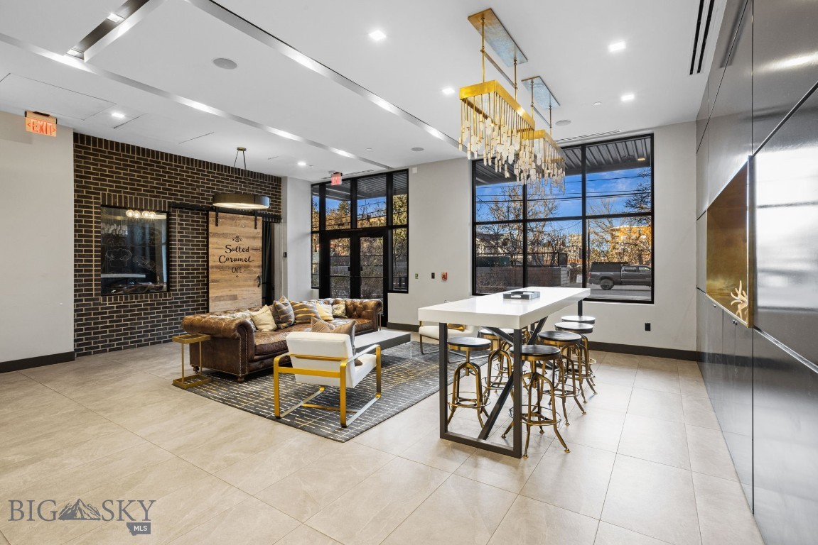 HBP Residential Condo - Residential