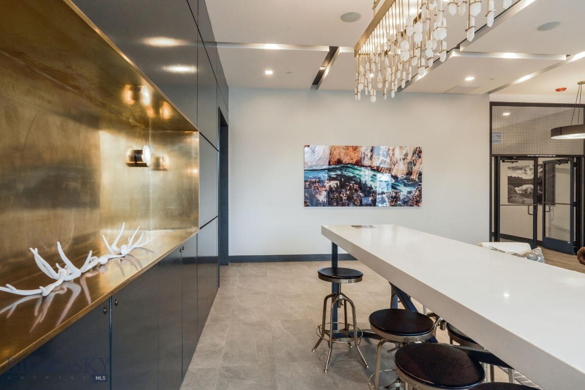 HBP Residential Condo - Residential