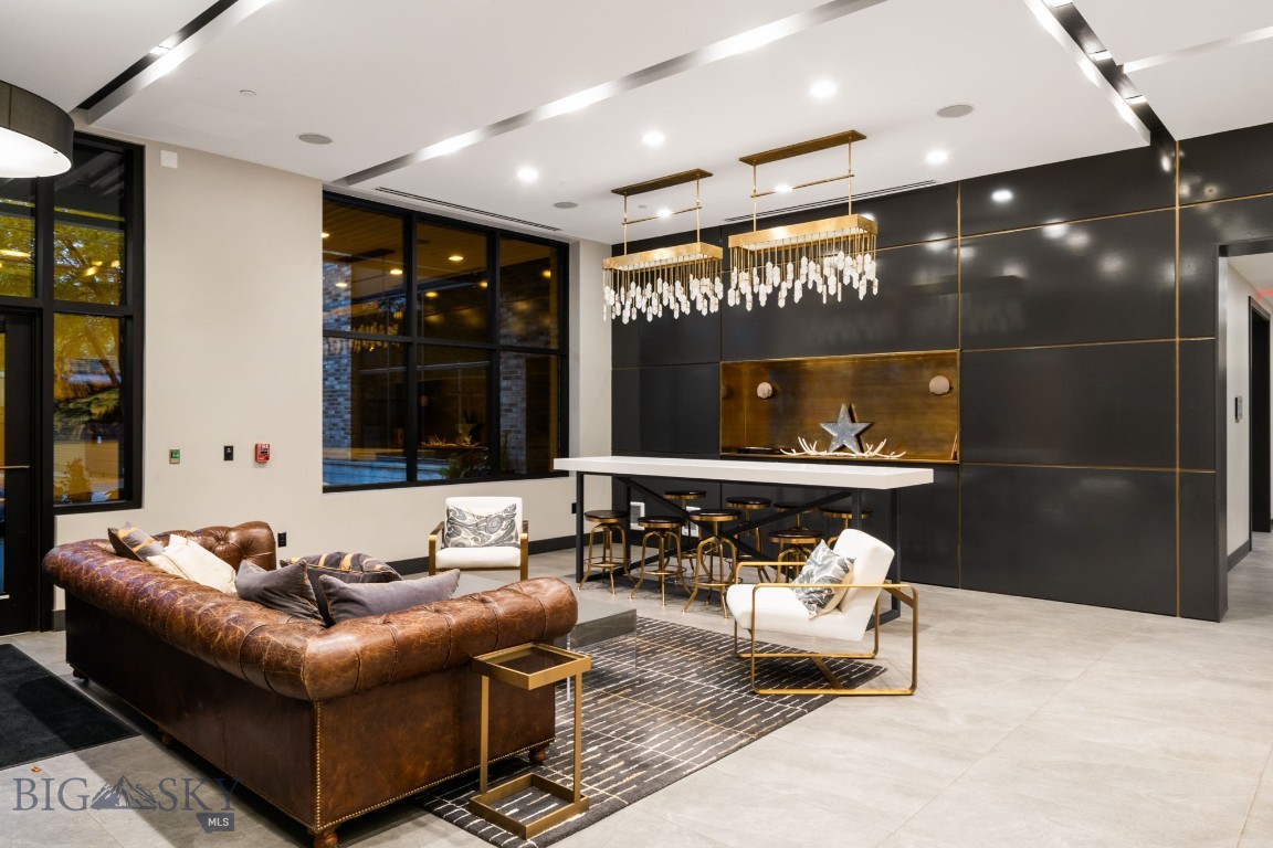 HBP Residential Condo - Residential