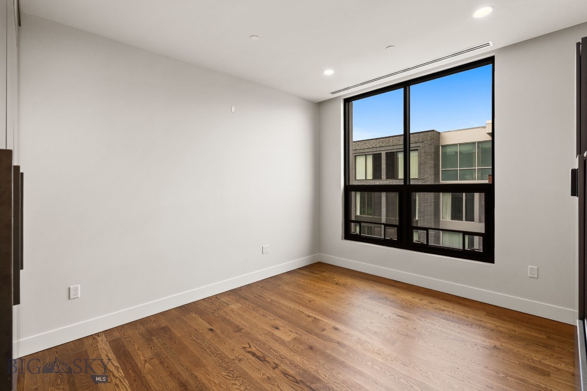 HBP Residential Condo - Residential