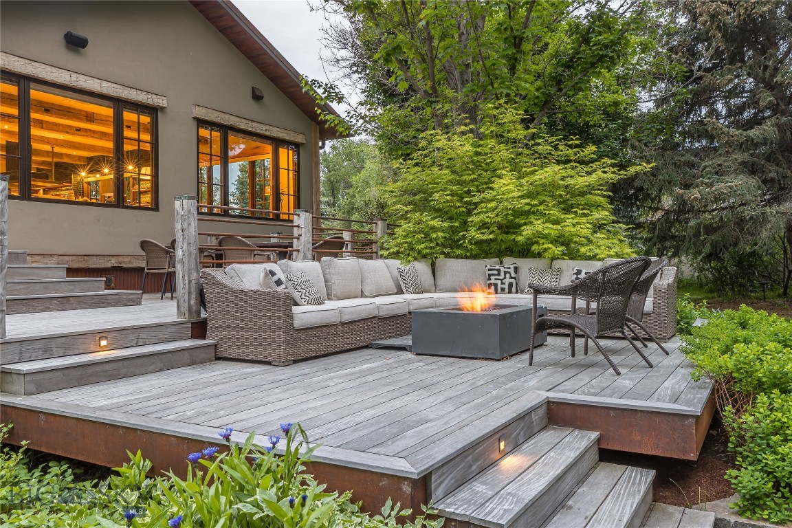 Bozeman, Montana 59718, United States, 3 Bedrooms Bedrooms, ,3 BathroomsBathrooms,Residential,Pending,145376