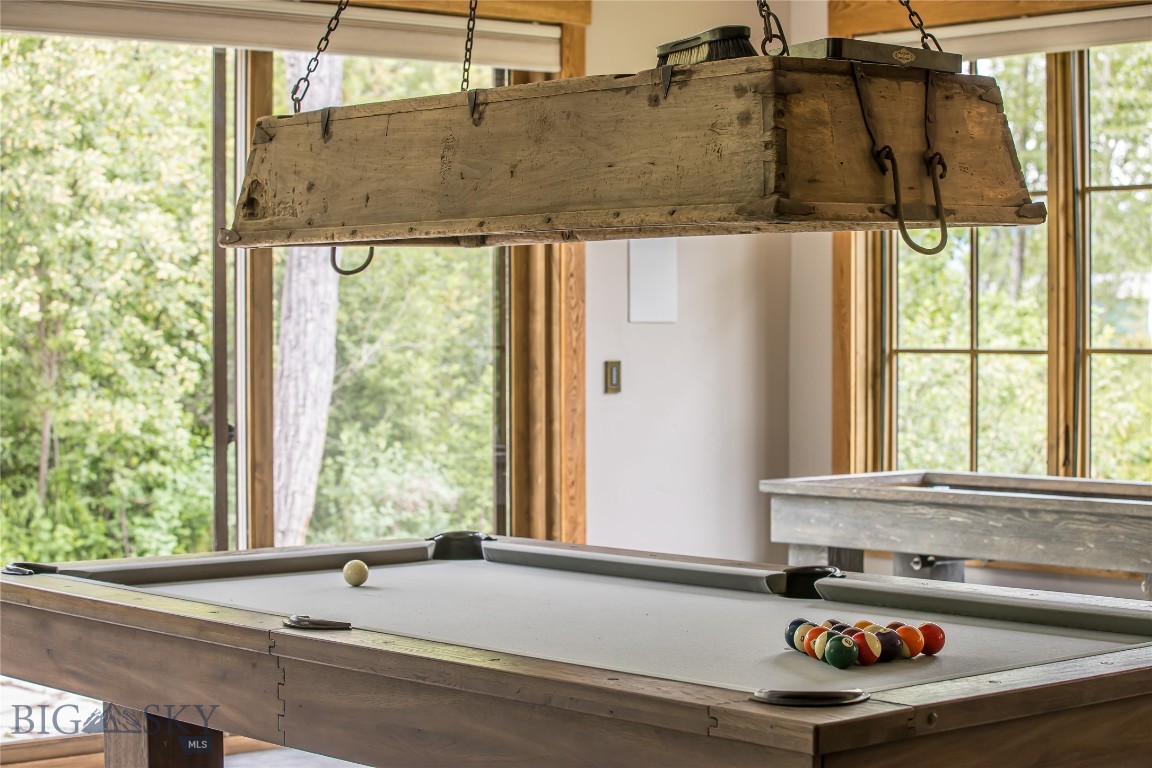 Bozeman, Montana 59718, United States, 3 Bedrooms Bedrooms, ,3 BathroomsBathrooms,Residential,Pending,145376