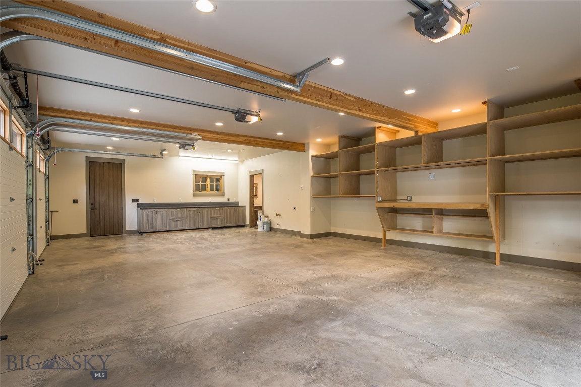 Bozeman, Montana 59718, United States, 3 Bedrooms Bedrooms, ,3 BathroomsBathrooms,Residential,Pending,145376