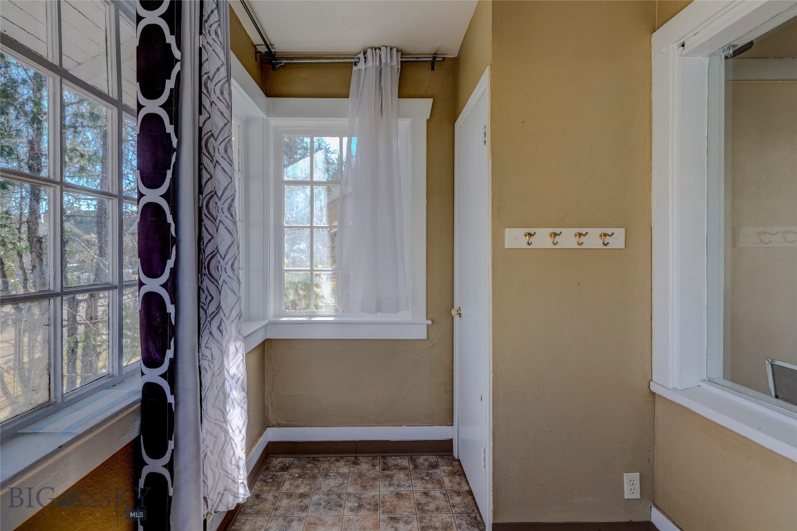 Livingston Original Plat - Residential Income