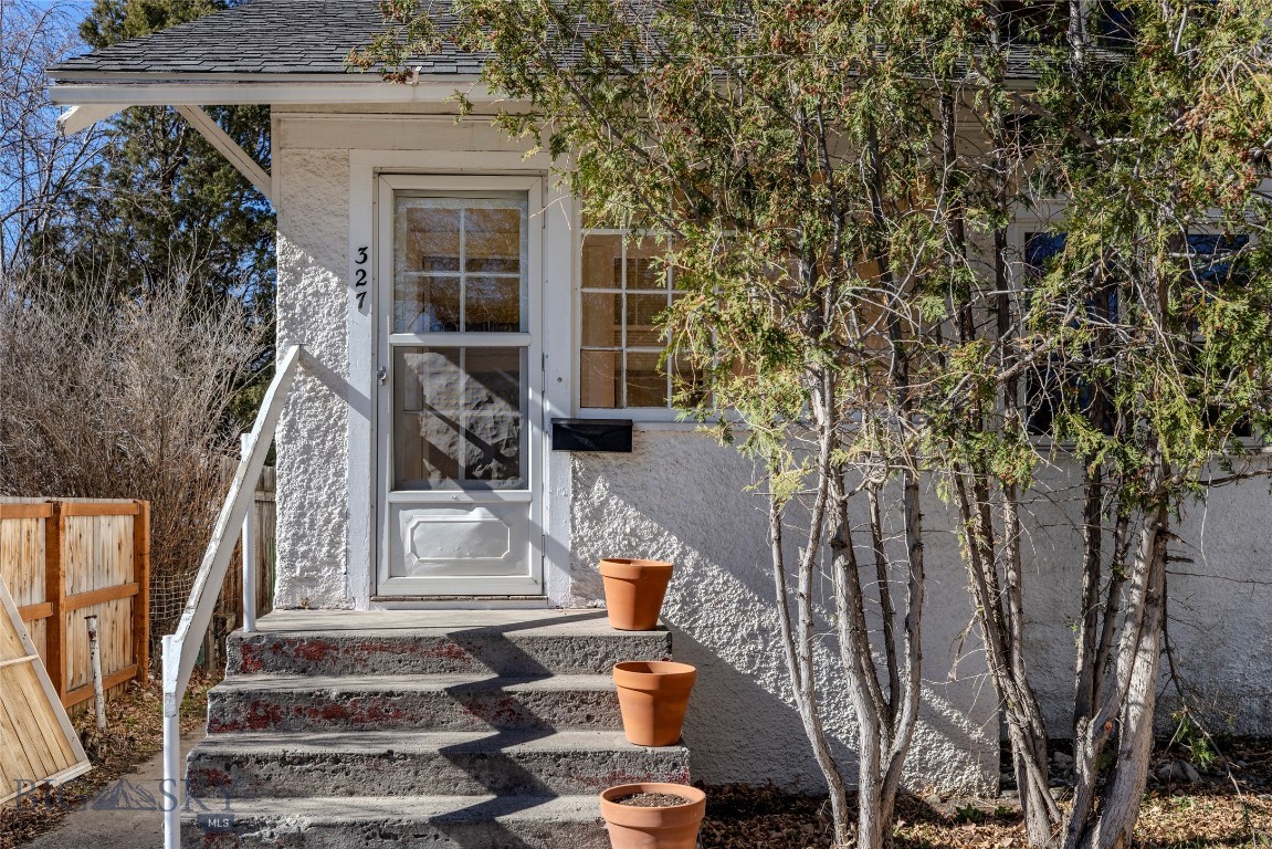 327 & 329 N 2nd Street 2