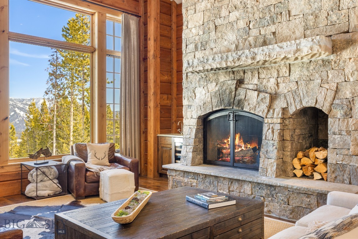 755 Eagle View Trail