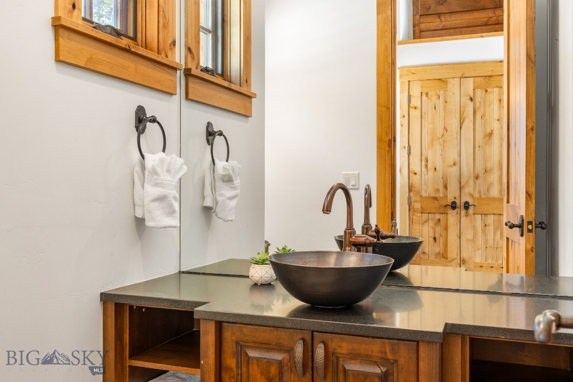 Elkridge Neighborhood - Residential