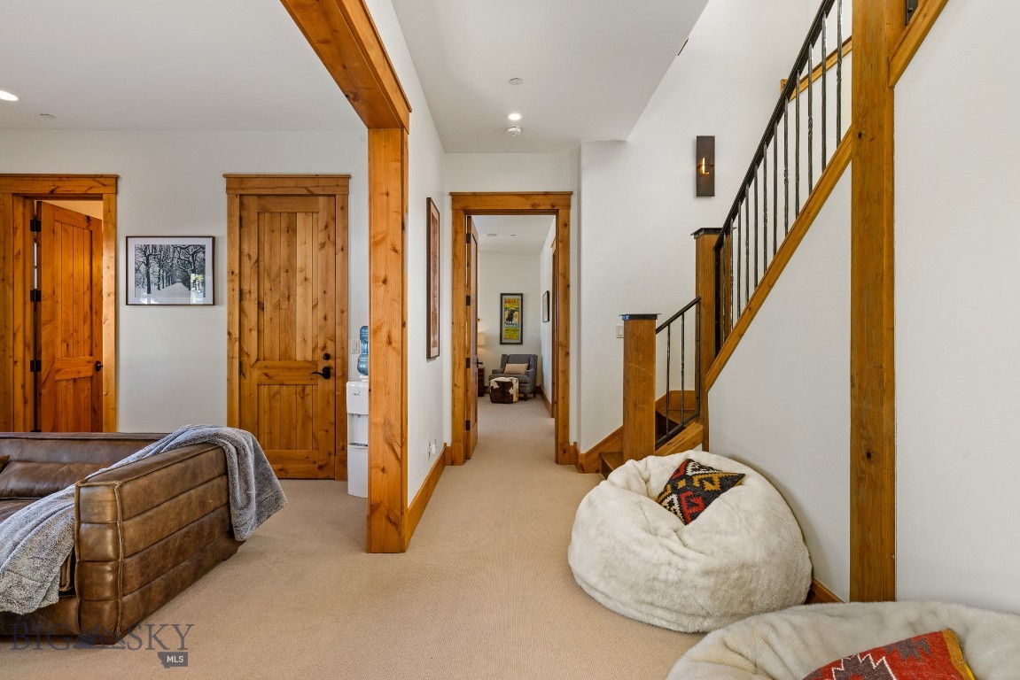 Elkridge Neighborhood - Residential