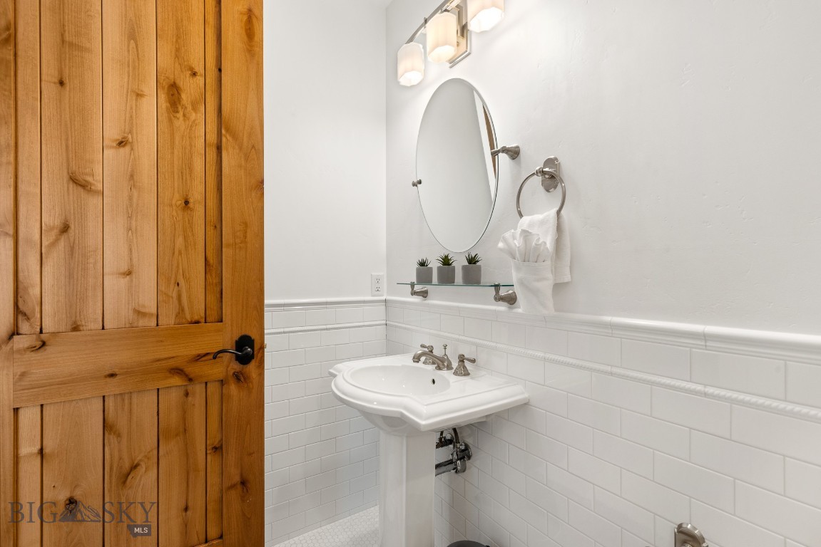 Elkridge Neighborhood - Residential