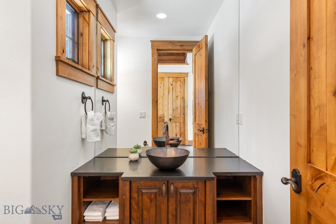 Elkridge Neighborhood - Residential