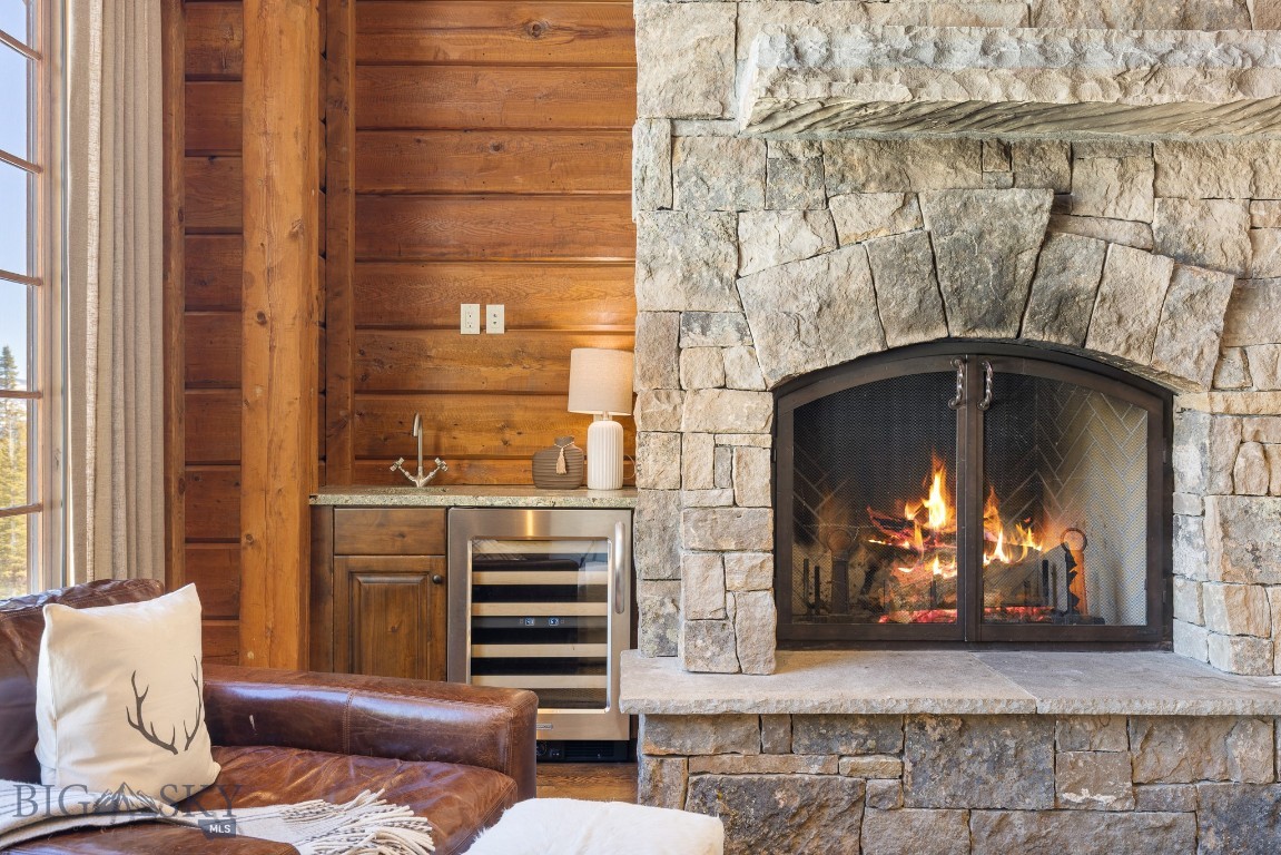 755 Eagle View Trail