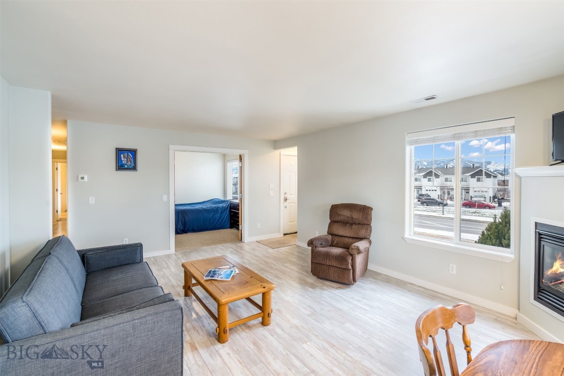 Laurel Glen - Residential