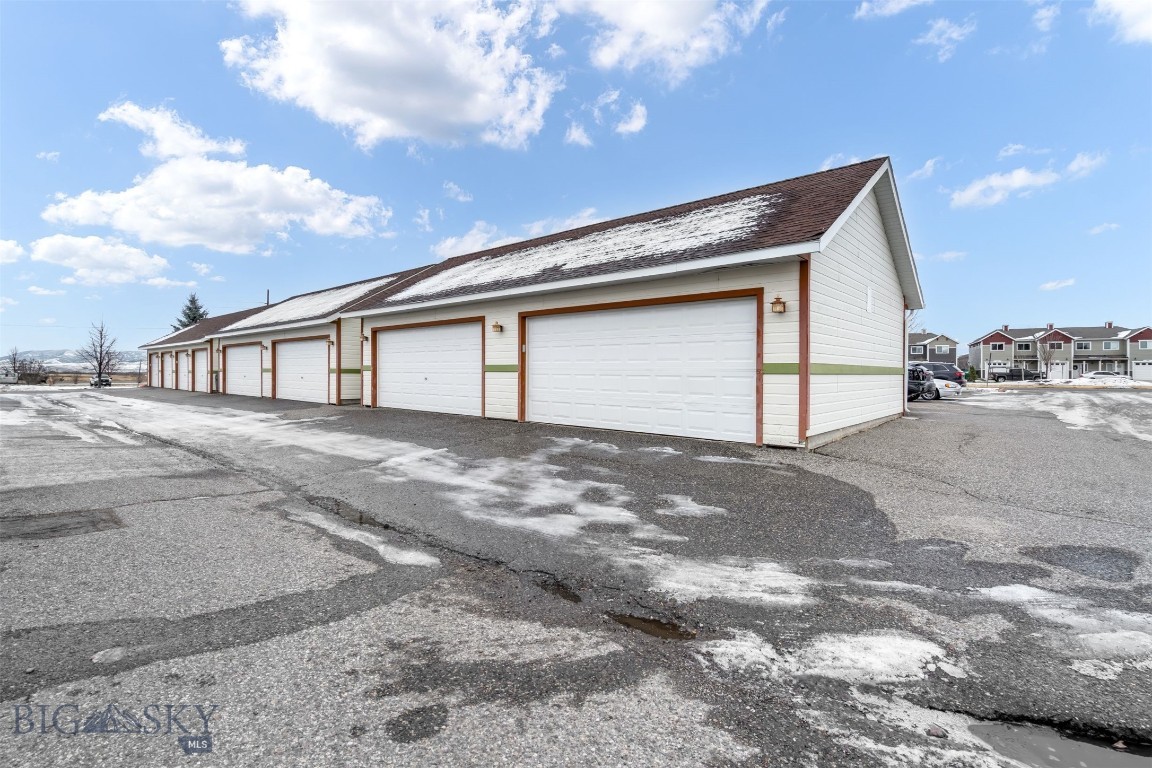 Laurel Glen - Residential