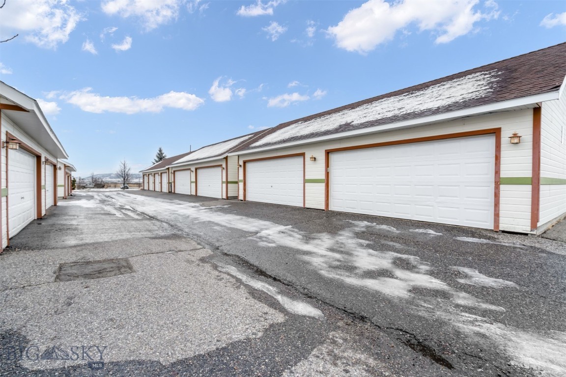 Laurel Glen - Residential