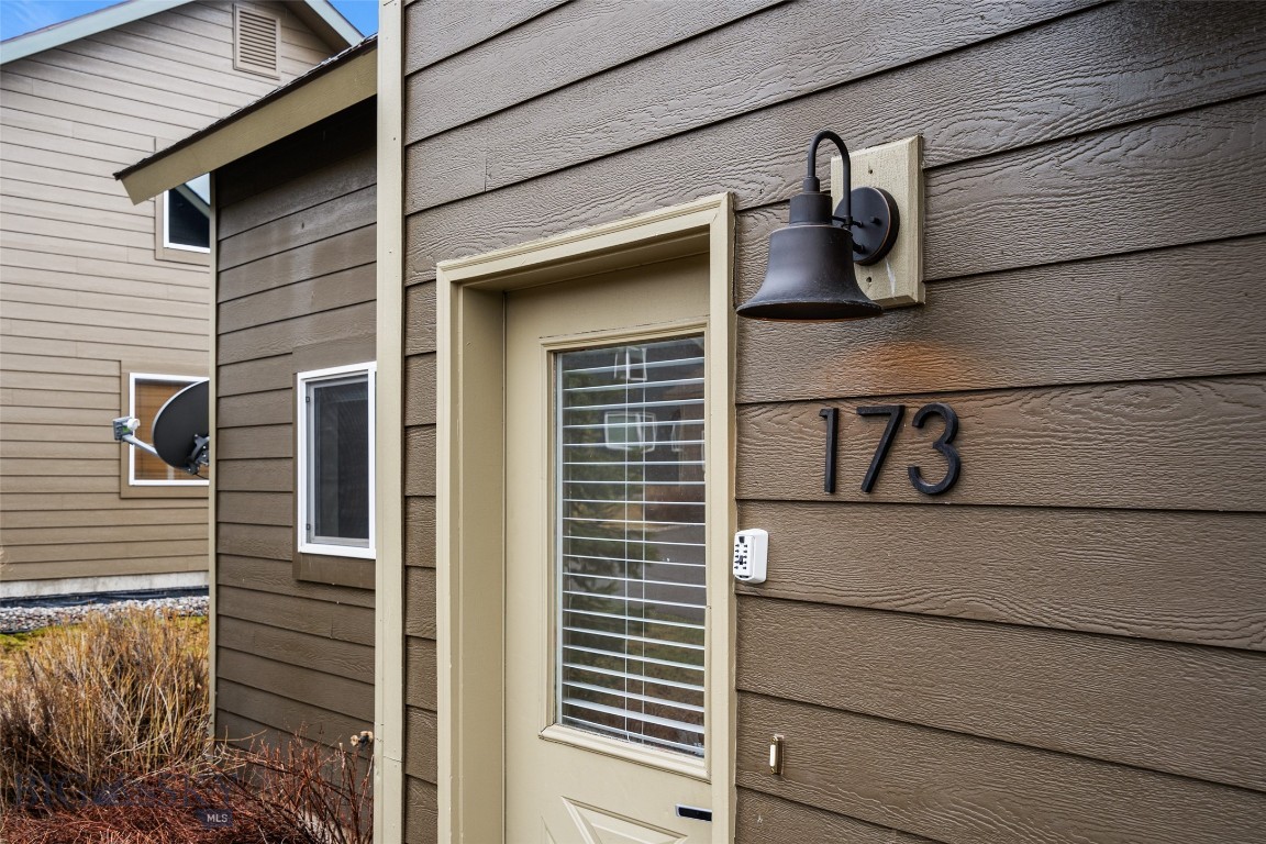 173 Candlelight Meadow Drive 173