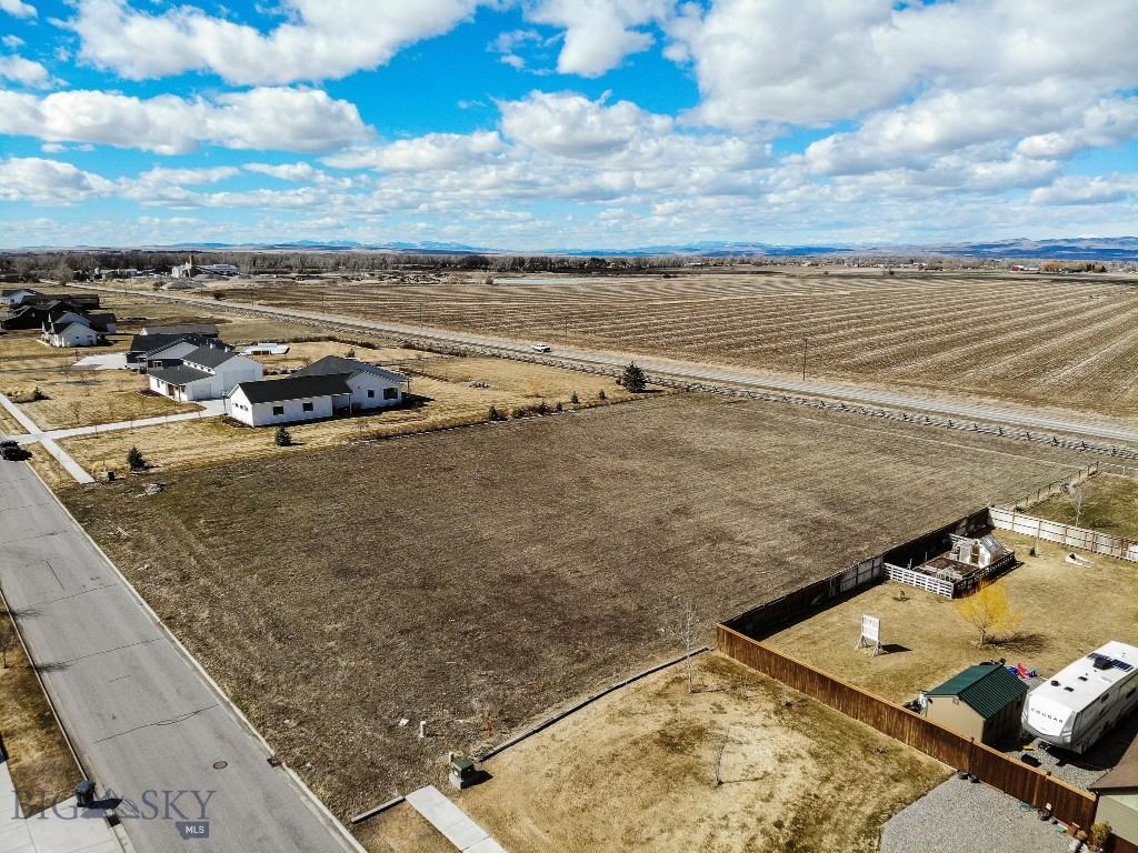 Gallatin Heights - Land