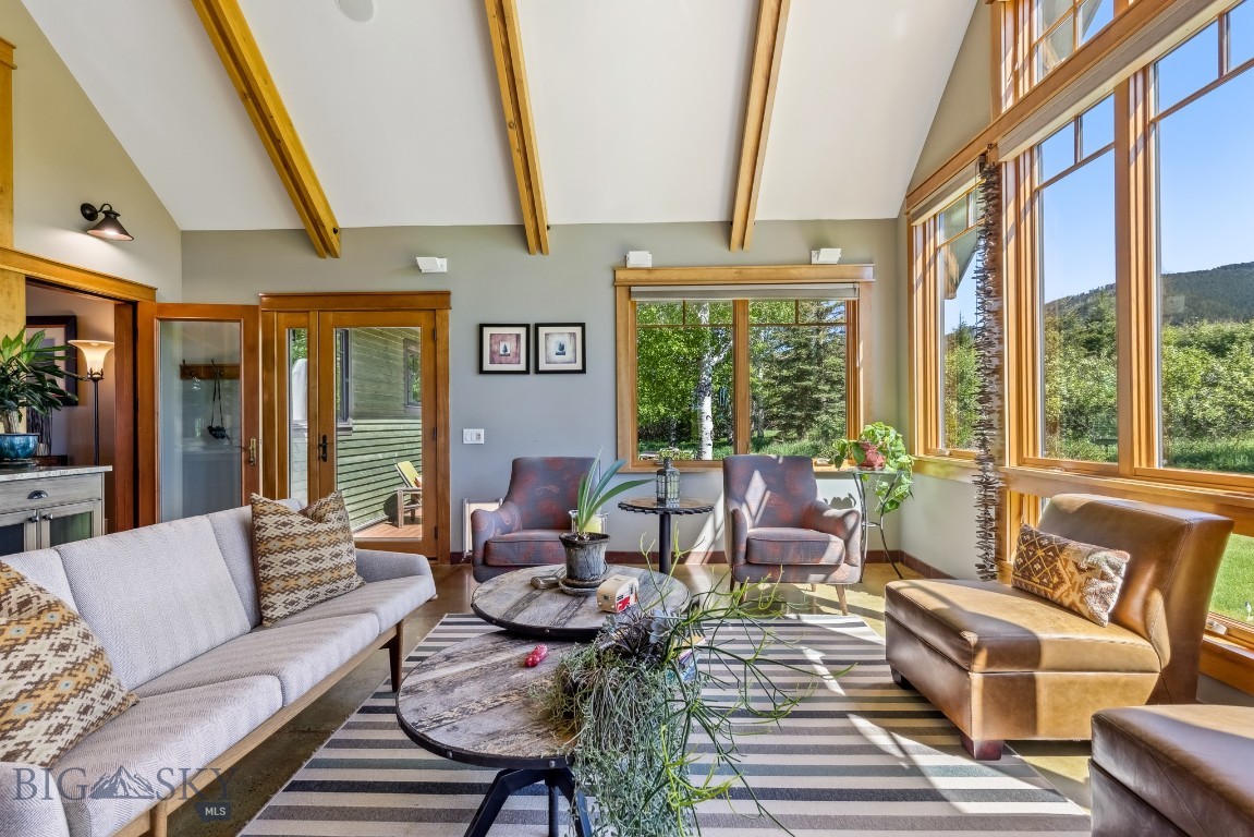 Eagle Rock Reserve - Residential
