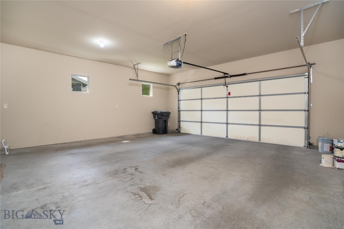 Cottonwood Condos - Residential