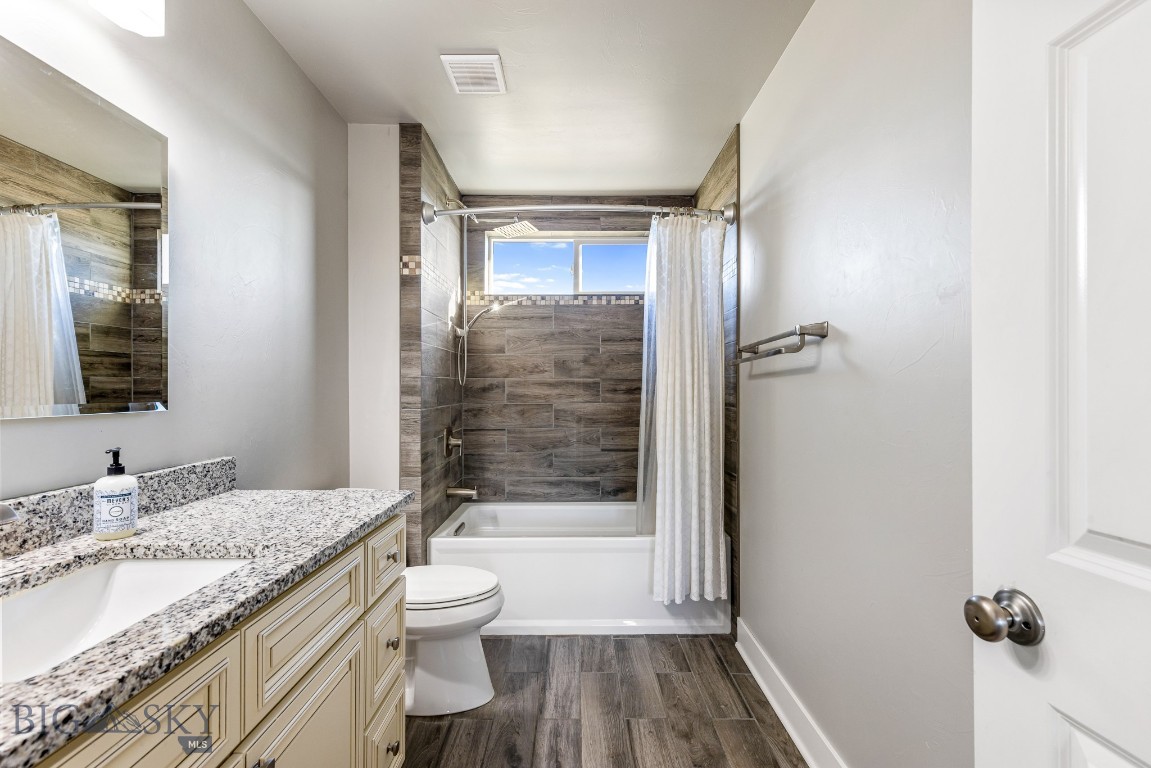 Las Campanas - Residential