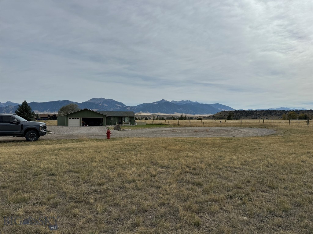 Large lot in upper Ennis with great views of the Madison Mountain Range. Lot is at the end of Passamari St and ready for your dream home.