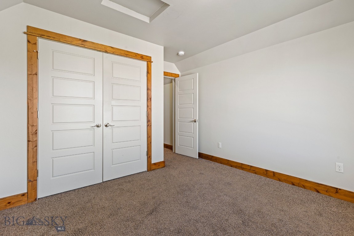 Cottage Park Lane Condos - Residential
