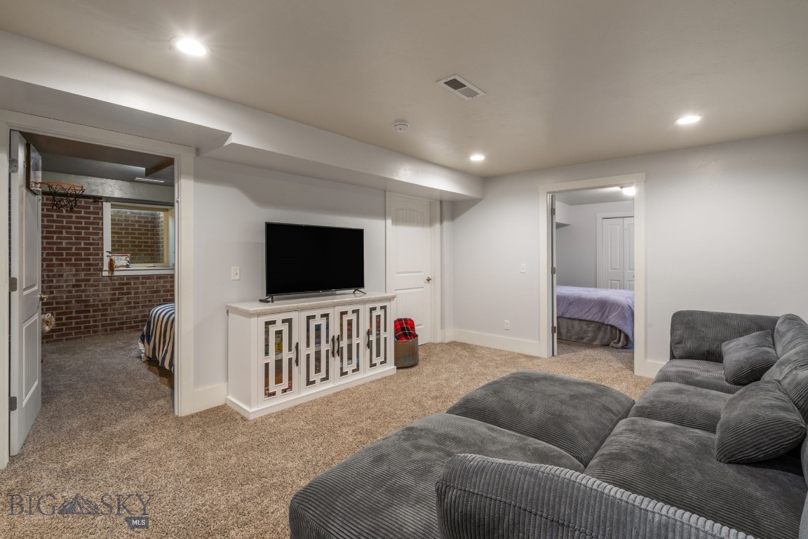 Hollowtop Vista Heights - Residential