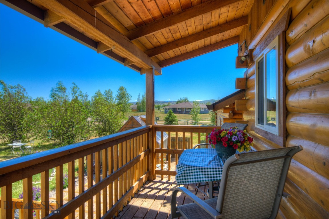 Troutdale - Residential