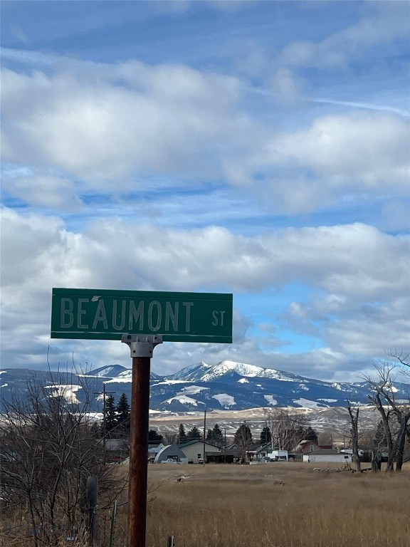 Beaumont Place Addition - Land