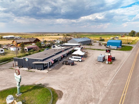 Photo of 956 N US Highway 287, Augusta, MT 59410 (MLS # 414639)