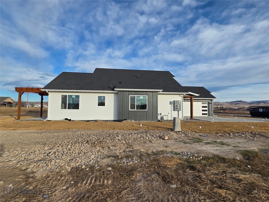 Manhattan Meadows - Residential