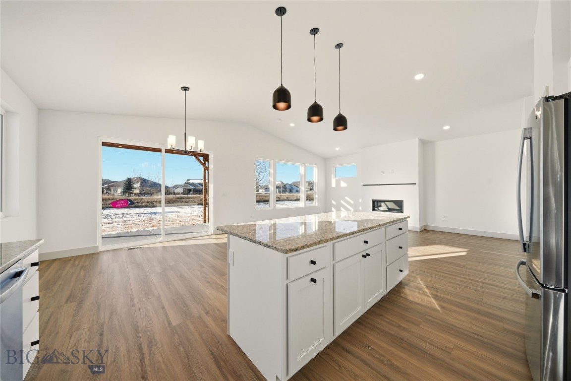 Manhattan Meadows - Residential