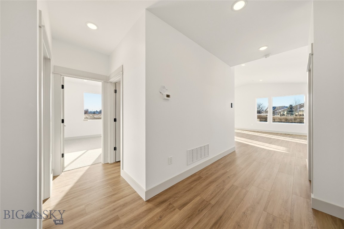 Manhattan Meadows - Residential