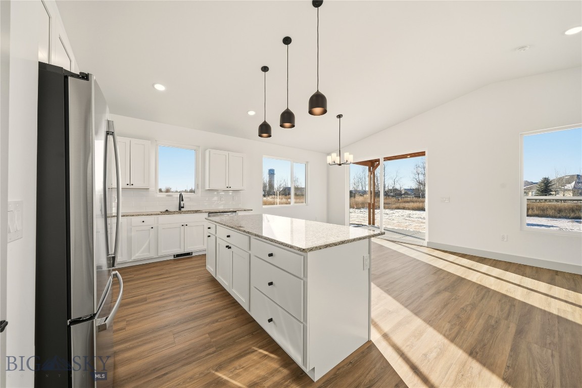 Manhattan Meadows - Residential