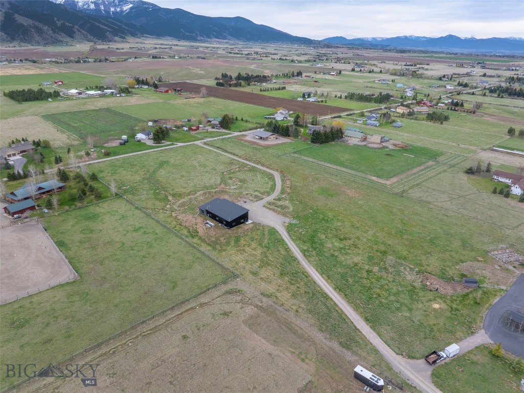Ross Creek - Land