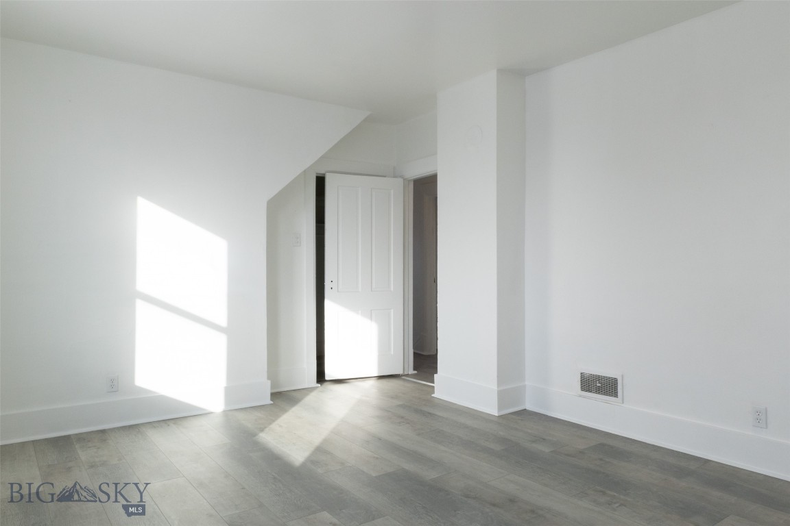 Butte, Montana 59701, United States, 3 Bedrooms Bedrooms, ,2 BathroomsBathrooms,Residential,Pending,6346