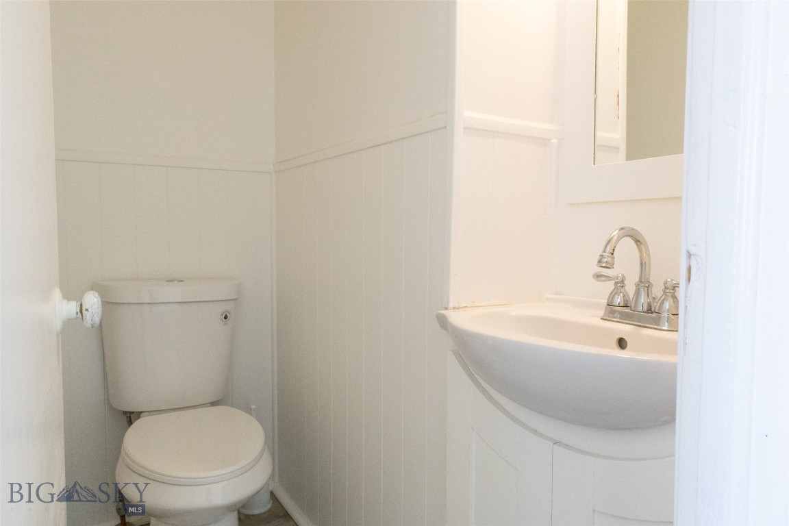 Butte, Montana 59701, United States, 3 Bedrooms Bedrooms, ,2 BathroomsBathrooms,Residential,Pending,6346