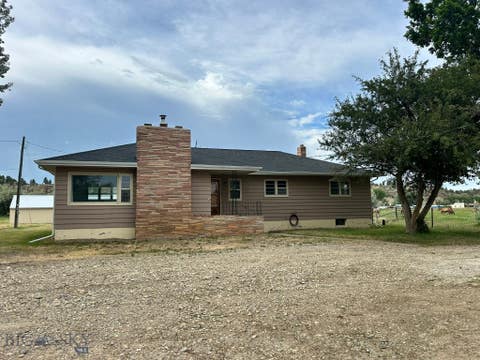 Photo of 417 River Avenue E, Ryegate, MT 59074 (MLS # 412729)