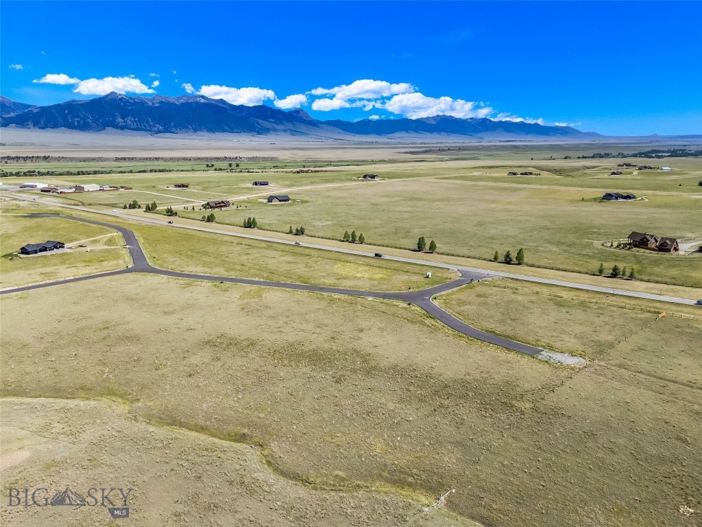 Shadow Ridge - Land