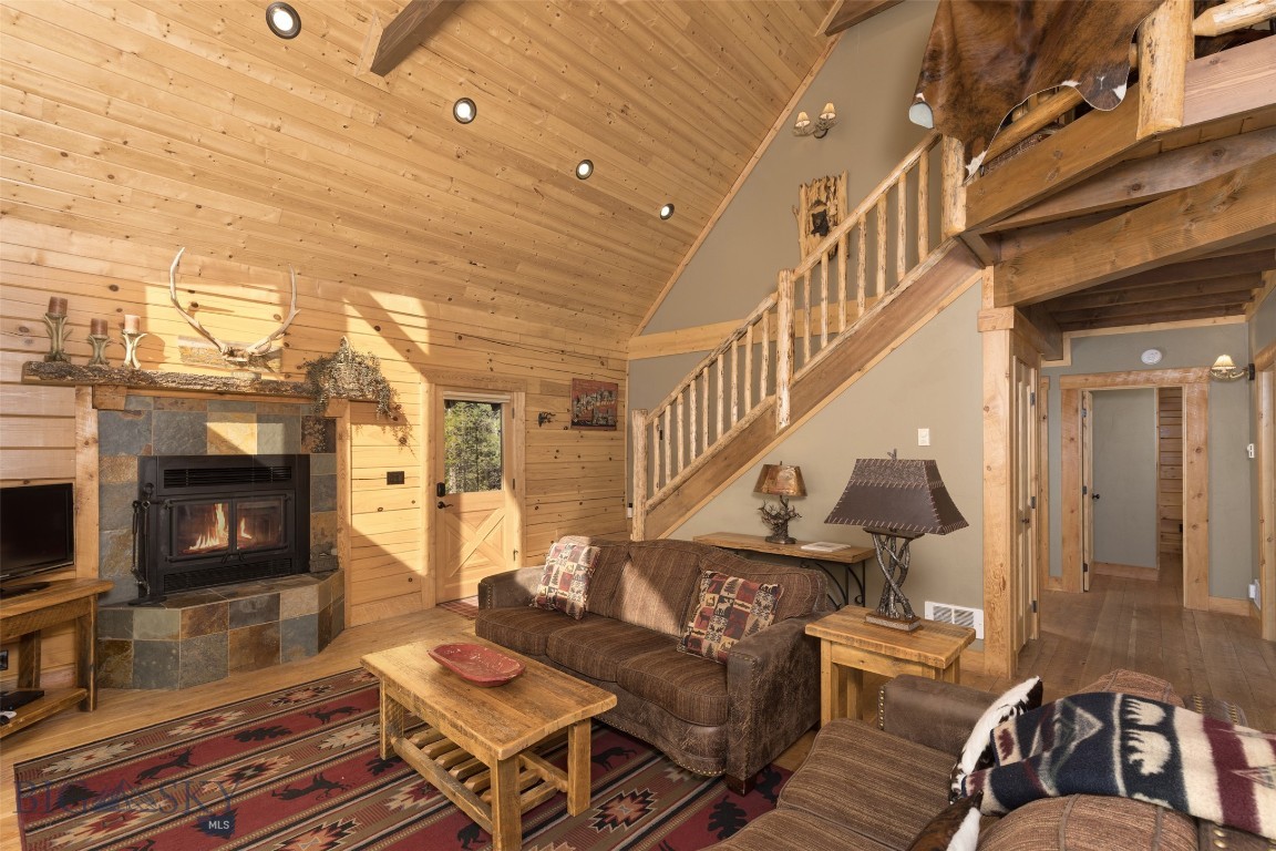 Lazy Acres - Residential
