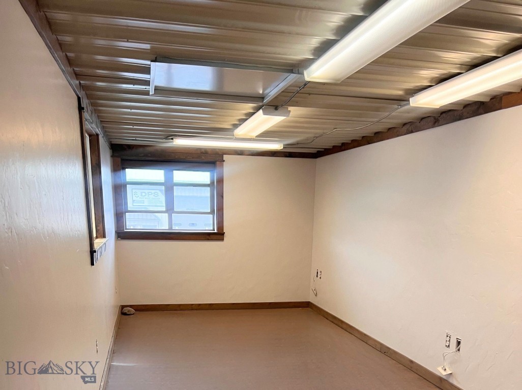 Spain Bridge Meadows - Commercial Lease