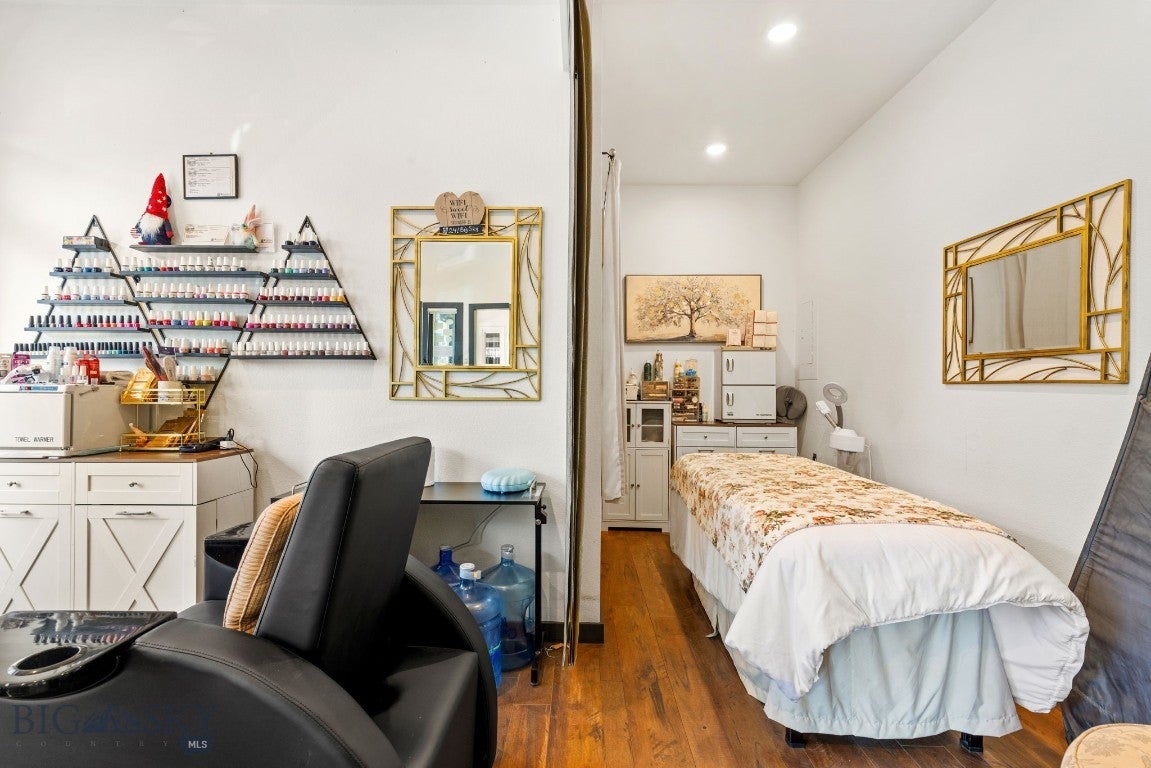 77 Aspen Leaf Drive, #7 7