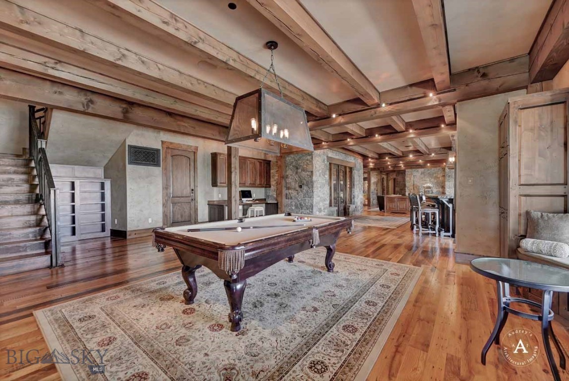 Helena, Montana 59602, United States, 10 Bedrooms Bedrooms, ,8 BathroomsBathrooms,Residential,Pending,61716