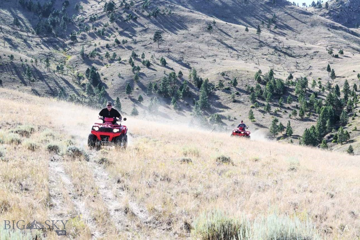 Helena, Montana 59602, United States, 10 Bedrooms Bedrooms, ,8 BathroomsBathrooms,Residential,Pending,61716