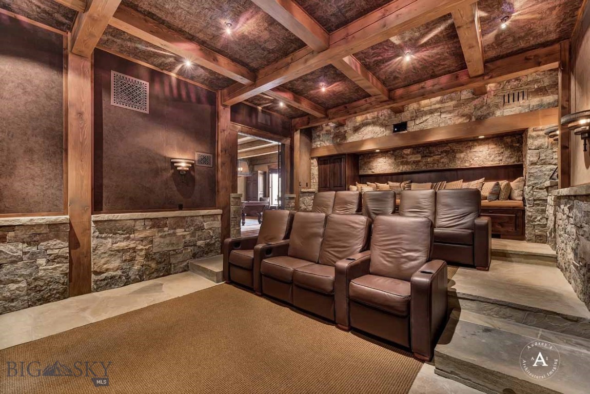 Helena, Montana 59602, United States, 10 Bedrooms Bedrooms, ,8 BathroomsBathrooms,Residential,Pending,61716