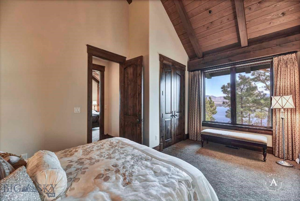 Helena, Montana 59602, United States, 10 Bedrooms Bedrooms, ,8 BathroomsBathrooms,Residential,Pending,61716